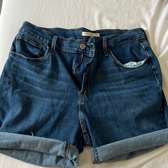 Levi’s high rise straight jeans cut into shorts size 32 - Picture 1 of 1